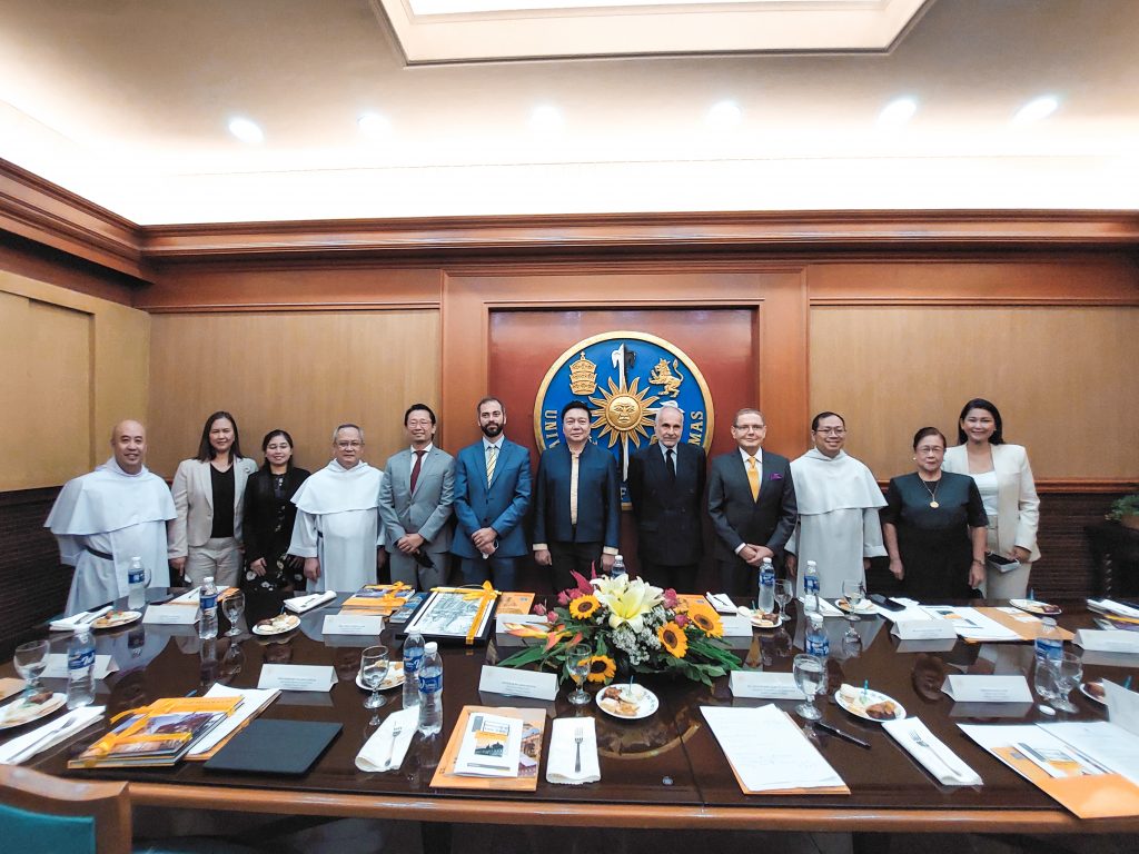 Brazil’s Ambassador meets UST officials