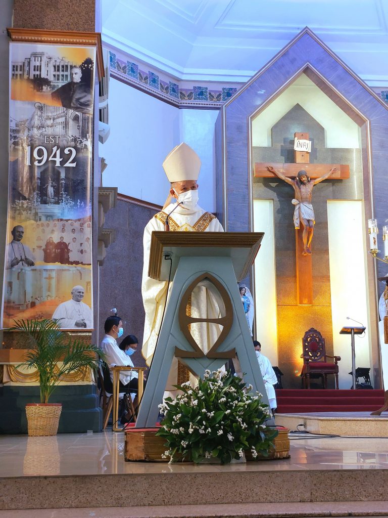 Cardinal Advincula leads mass in celebration of the 80th Anniversary of Canonical Establishment of the Parish