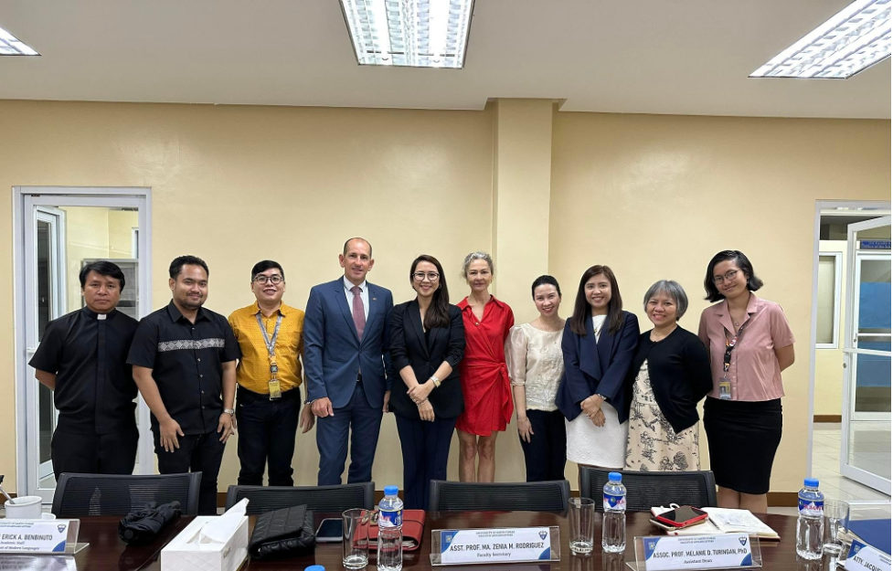 UST AB inks MoU with Spanish Embassy languages advisors, explores partnership with Thammasat University