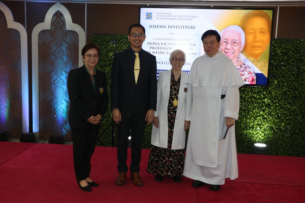 Bioethics expert Dr. Angeles Tan Alora is conferred Professorial Chair in Medicine